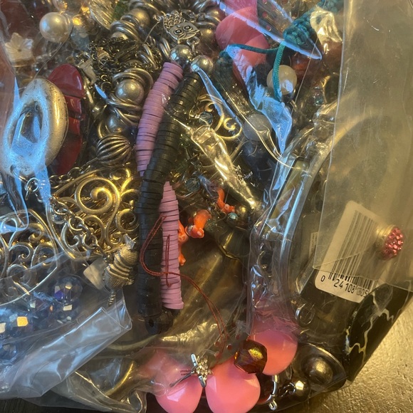 Craft Jewelry Lot - Picture 3 of 7